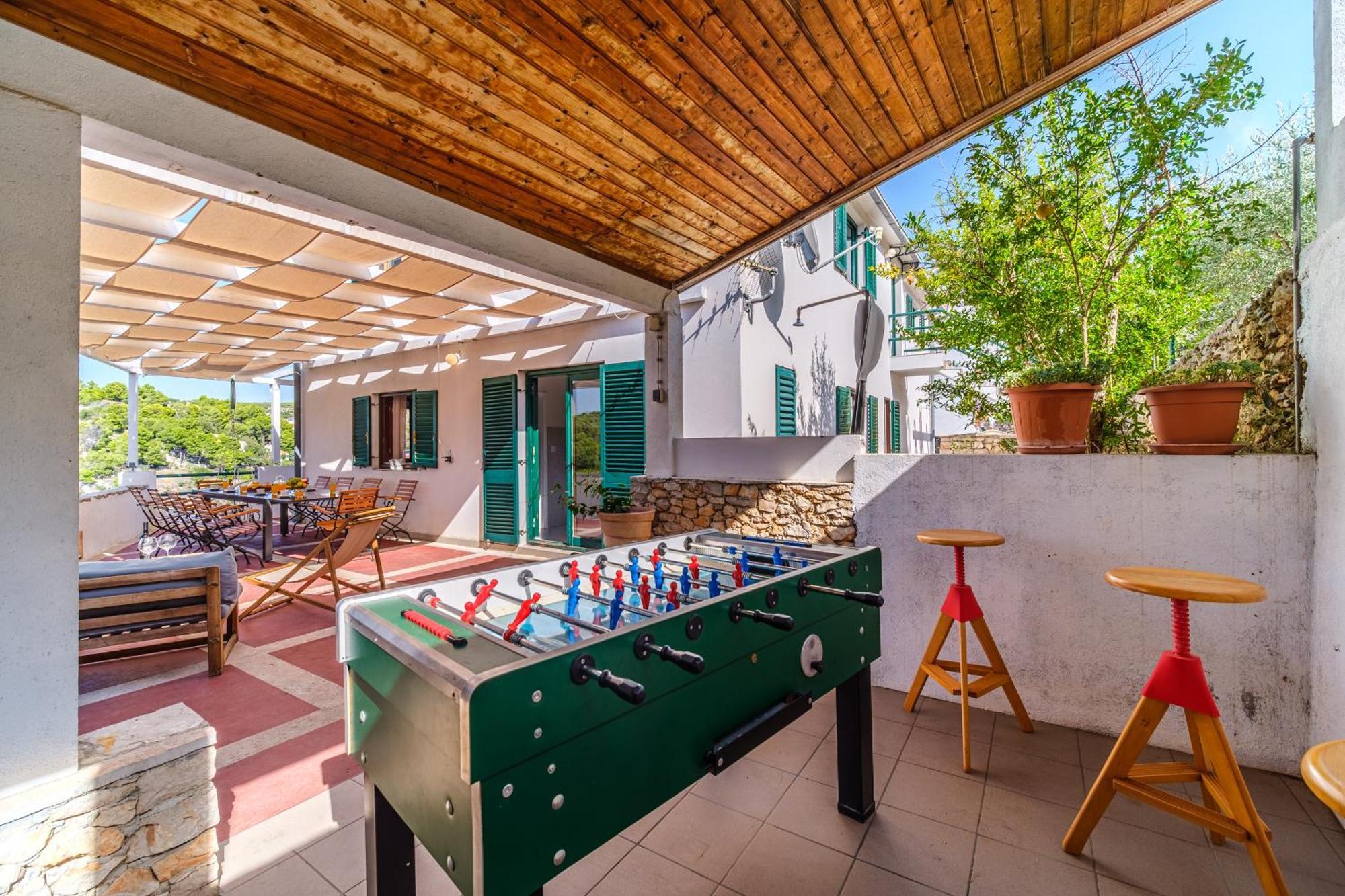 Vila Tudor Bobovisca Bagian luar foto