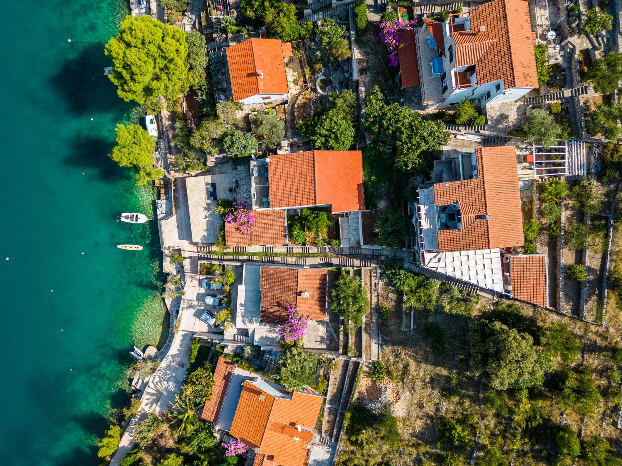 Vila Tudor Bobovisca Bagian luar foto
